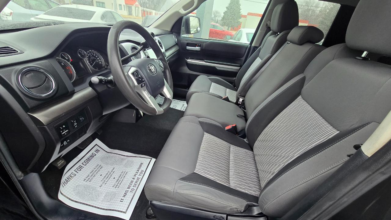 Toyota Tundra SR5 4.6L V8 Double Cab 4WD 2014