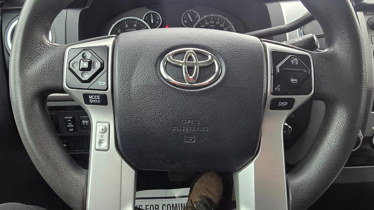 Toyota Tundra SR5 4.6L V8 Double Cab 4WD 2014