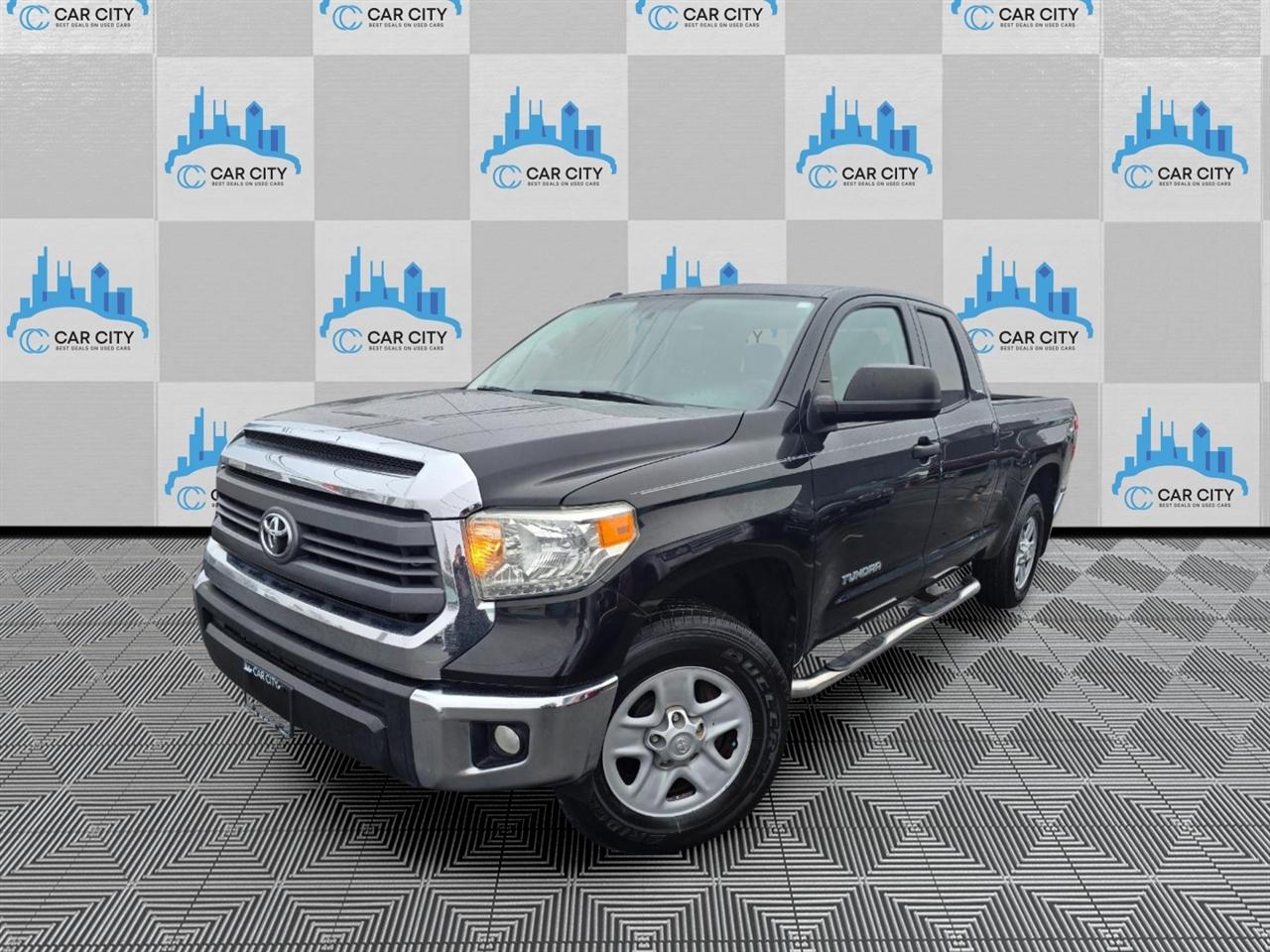 Toyota Tundra SR5 4.6L V8 Double Cab 4WD 2014