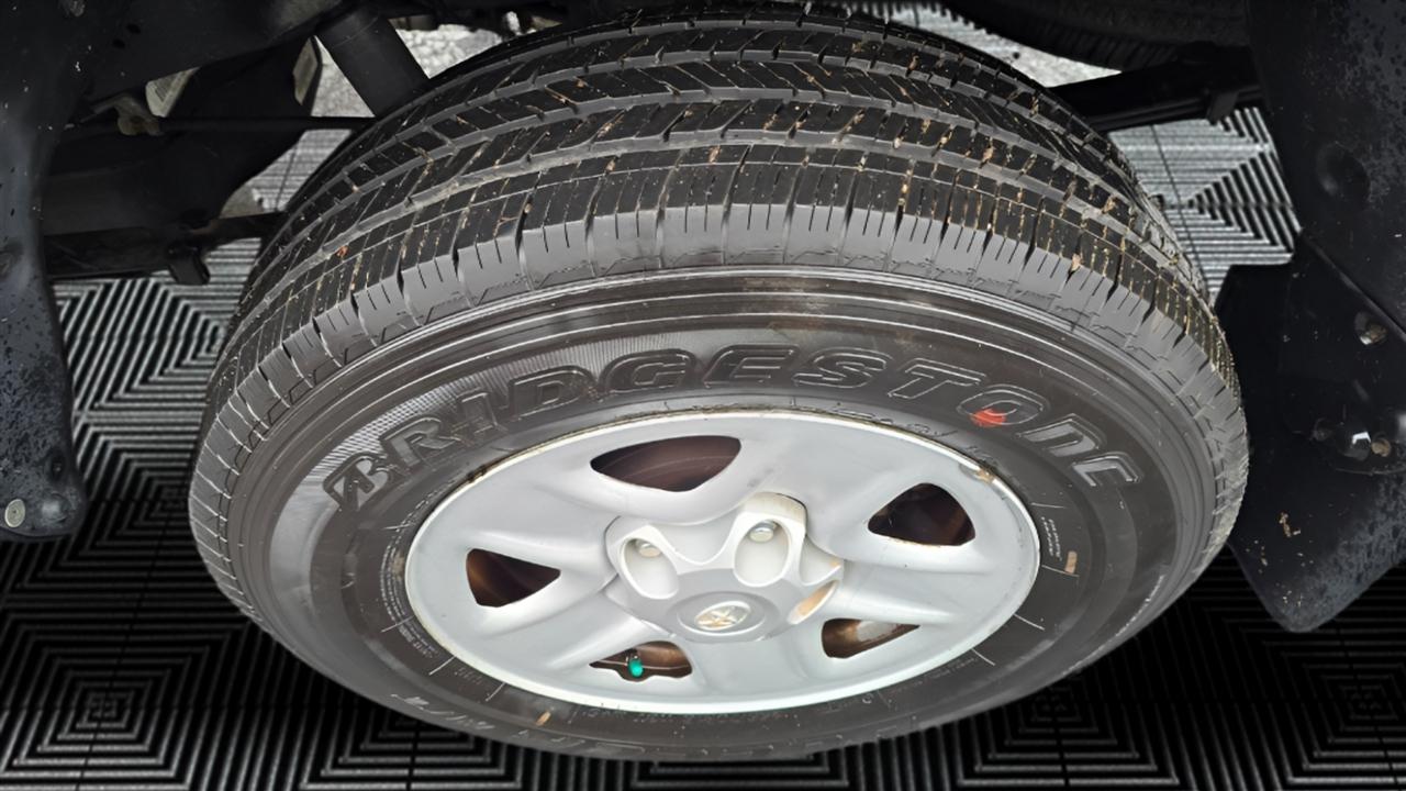 Toyota Tundra SR5 4.6L V8 Double Cab 4WD 2014