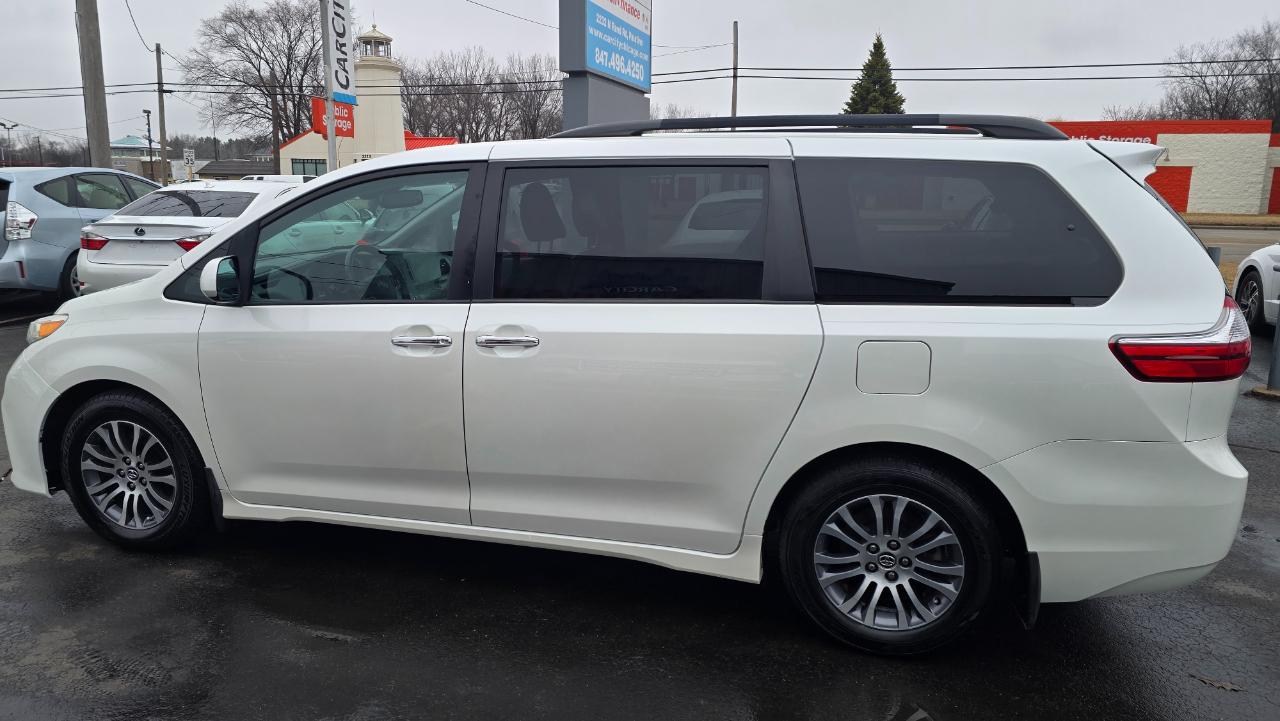 Toyota Sienna Limited Premium 7-Passenger 2018