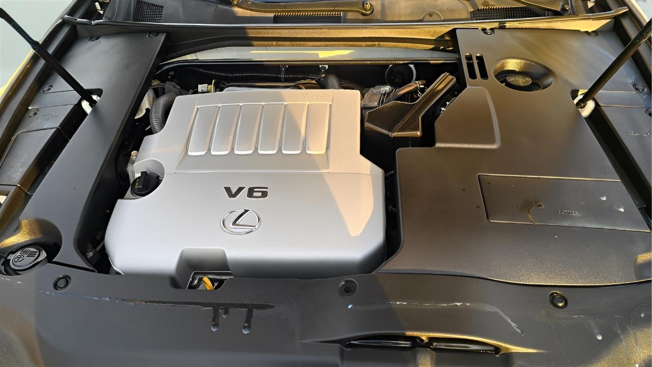 Lexus ES 350 Sedan 2011