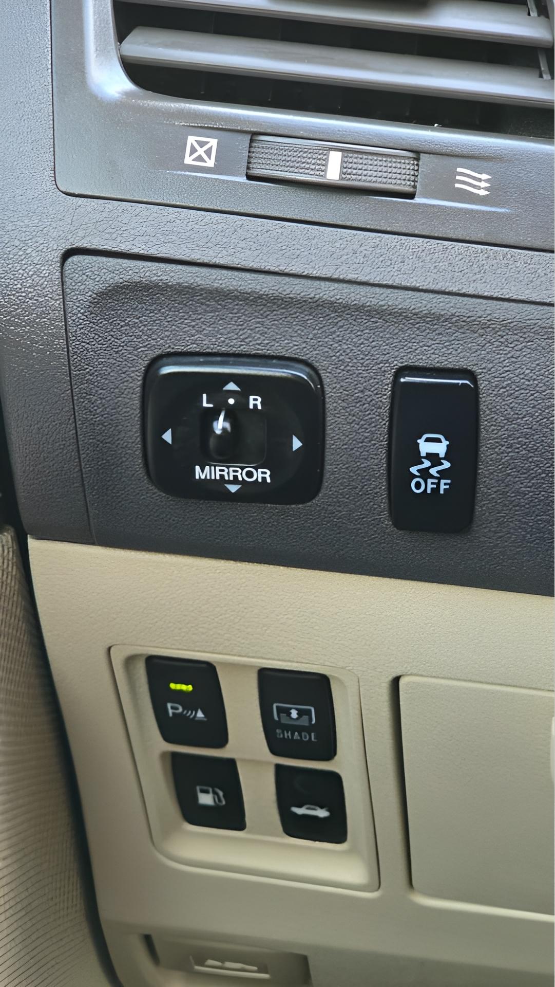 Lexus ES 350 Sedan 2011