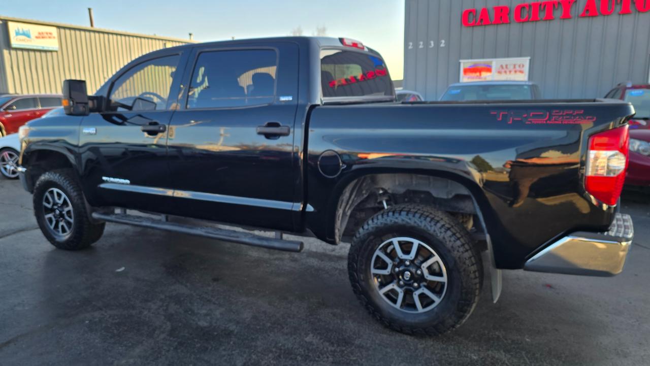 Toyota Tundra SR5 5.7L V8 FFV CrewMax 4WD 2014