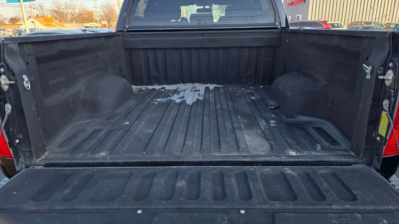 Toyota Tundra SR5 5.7L V8 FFV CrewMax 4WD 2014