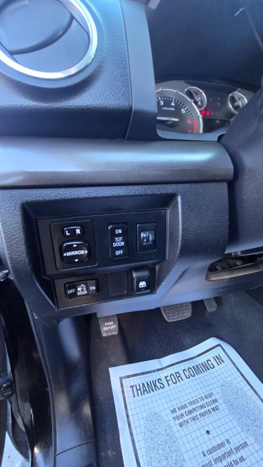 Toyota Tundra SR5 5.7L V8 FFV CrewMax 4WD 2014