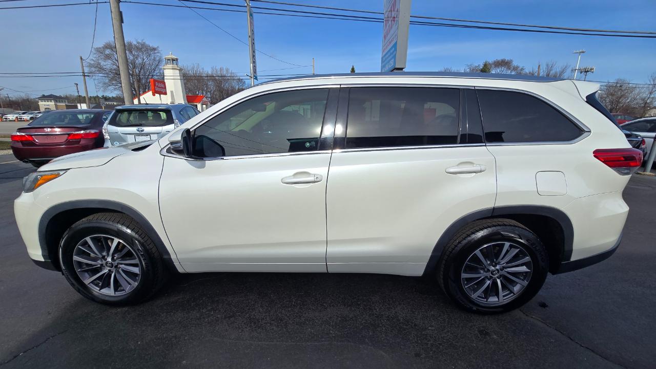 Toyota Highlander XLE Nav FWD V6 2018