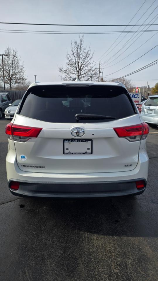 Toyota Highlander XLE Nav FWD V6 2018