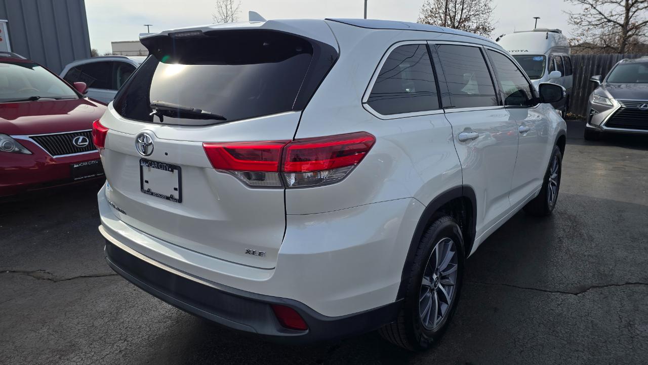 Toyota Highlander XLE Nav FWD V6 2018
