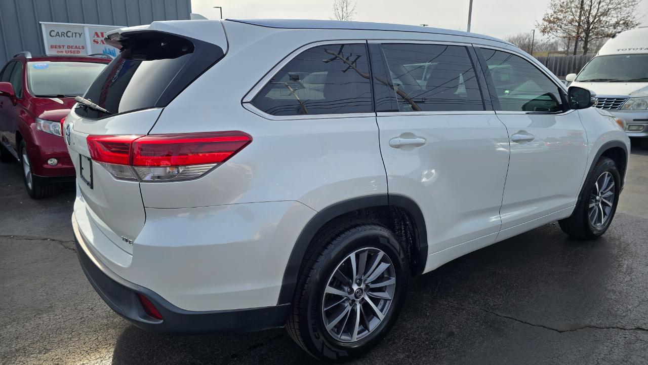 Toyota Highlander XLE Nav FWD V6 2018