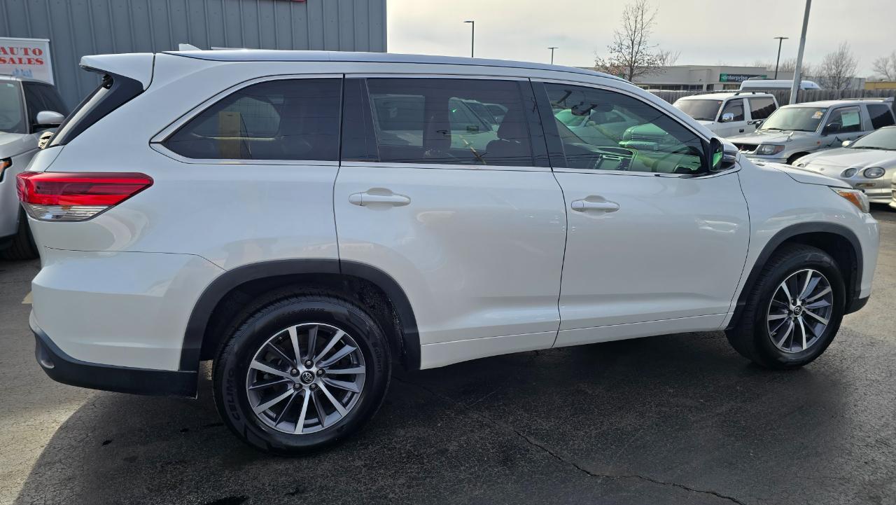 Toyota Highlander XLE Nav FWD V6 2018