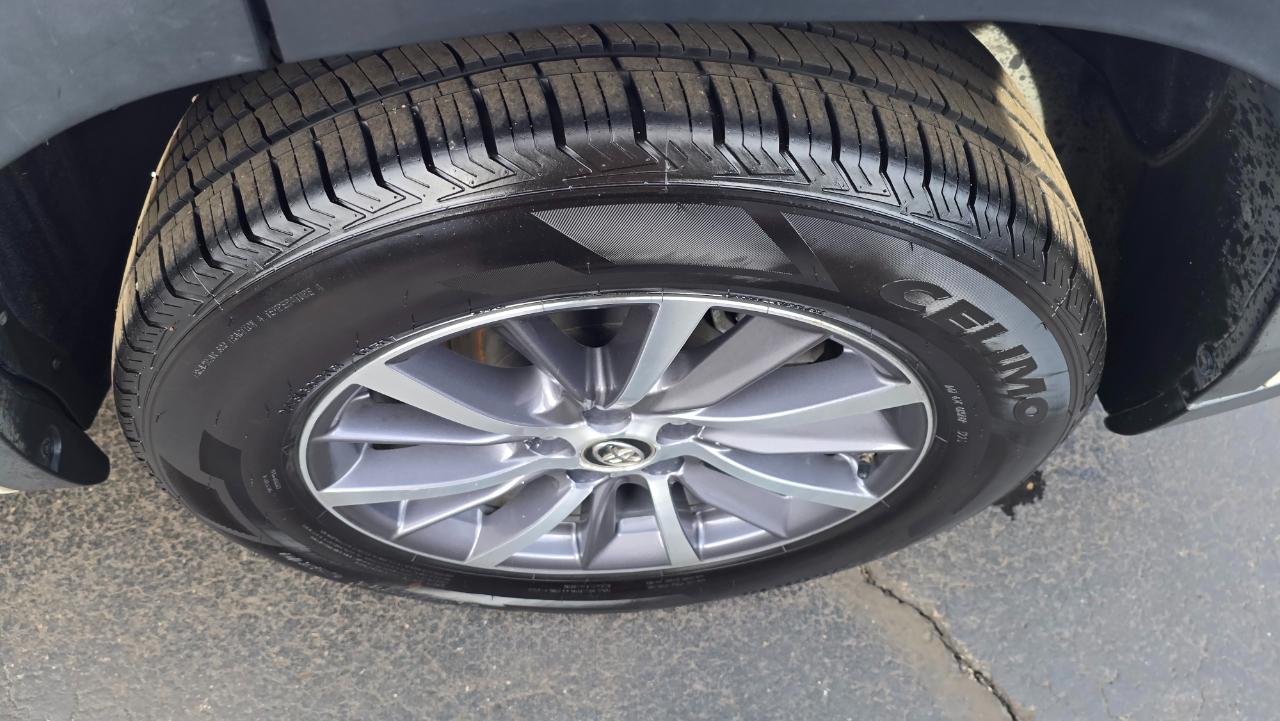 Toyota Highlander XLE Nav FWD V6 2018