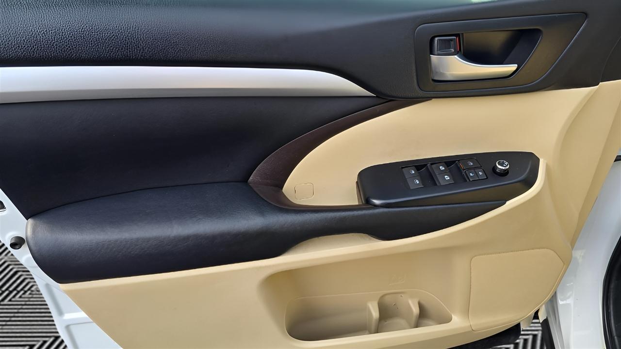 Toyota Highlander XLE Nav FWD V6 2018