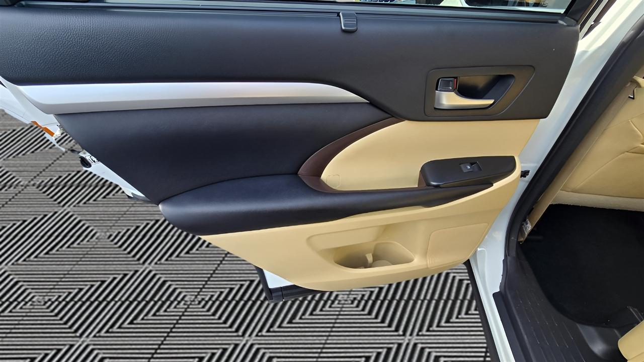 Toyota Highlander XLE Nav FWD V6 2018