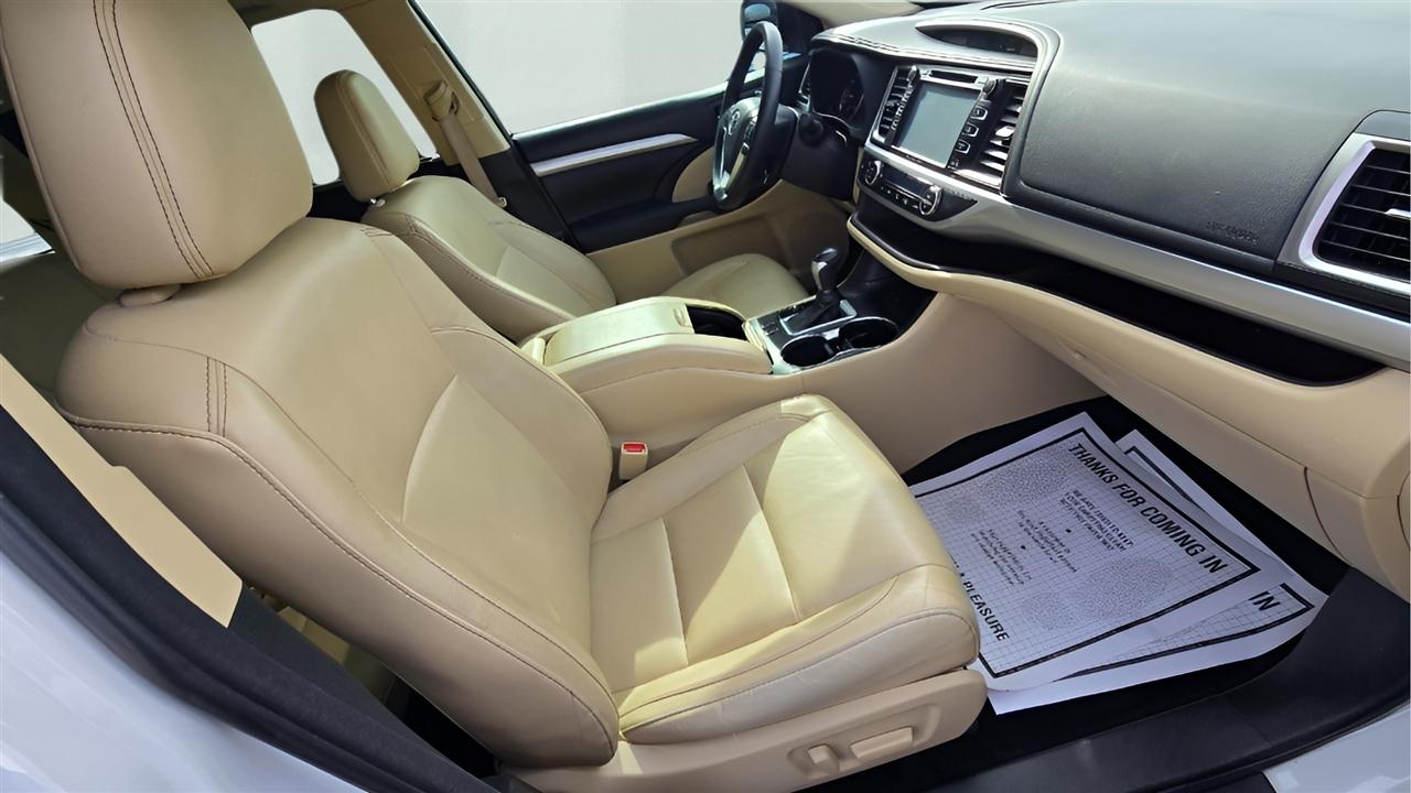 Toyota Highlander XLE Nav FWD V6 2018