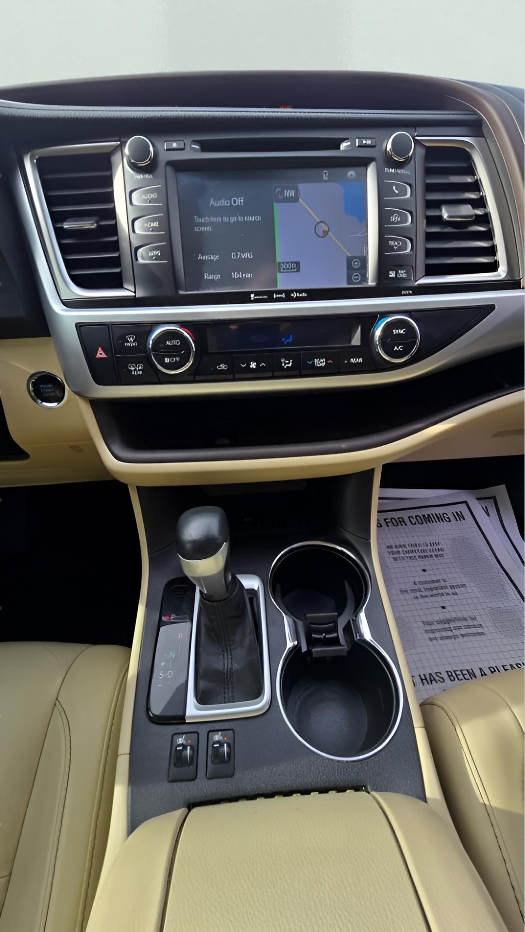 Toyota Highlander XLE Nav FWD V6 2018