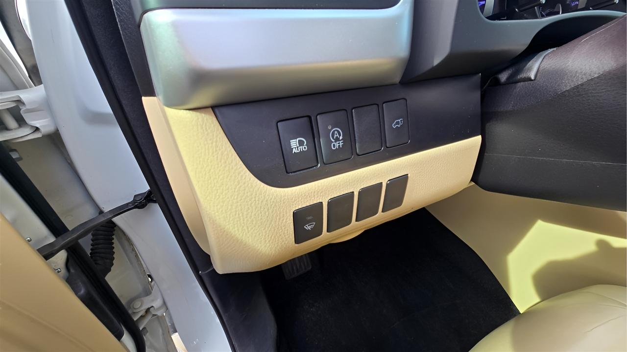 Toyota Highlander XLE Nav FWD V6 2018