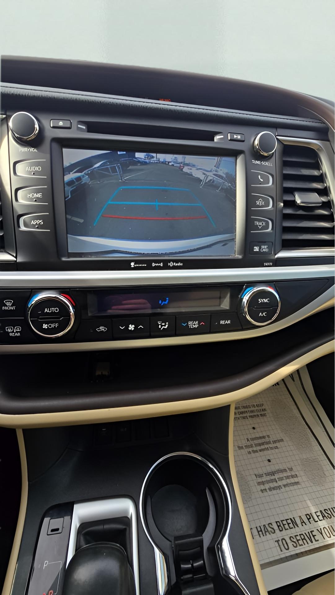 Toyota Highlander XLE Nav FWD V6 2018