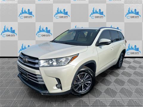 2018 Toyota Highlander XLE Nav FWD V6