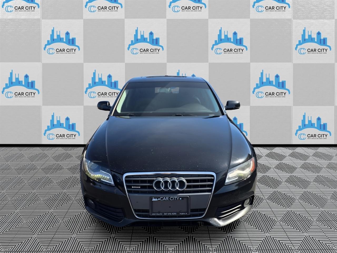 Audi A4 2.0T Sedan quattro Tiptronic 2011