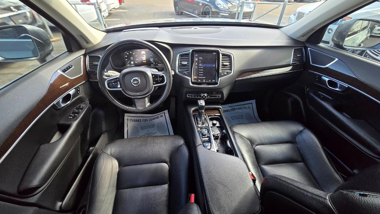 Volvo XC90 T6 Momentum AWD 2019