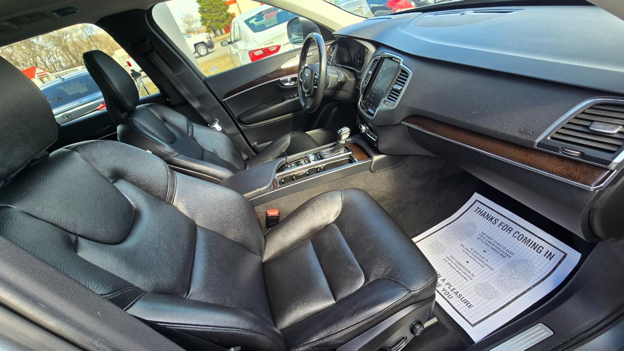 Volvo XC90 T6 Momentum AWD 2019