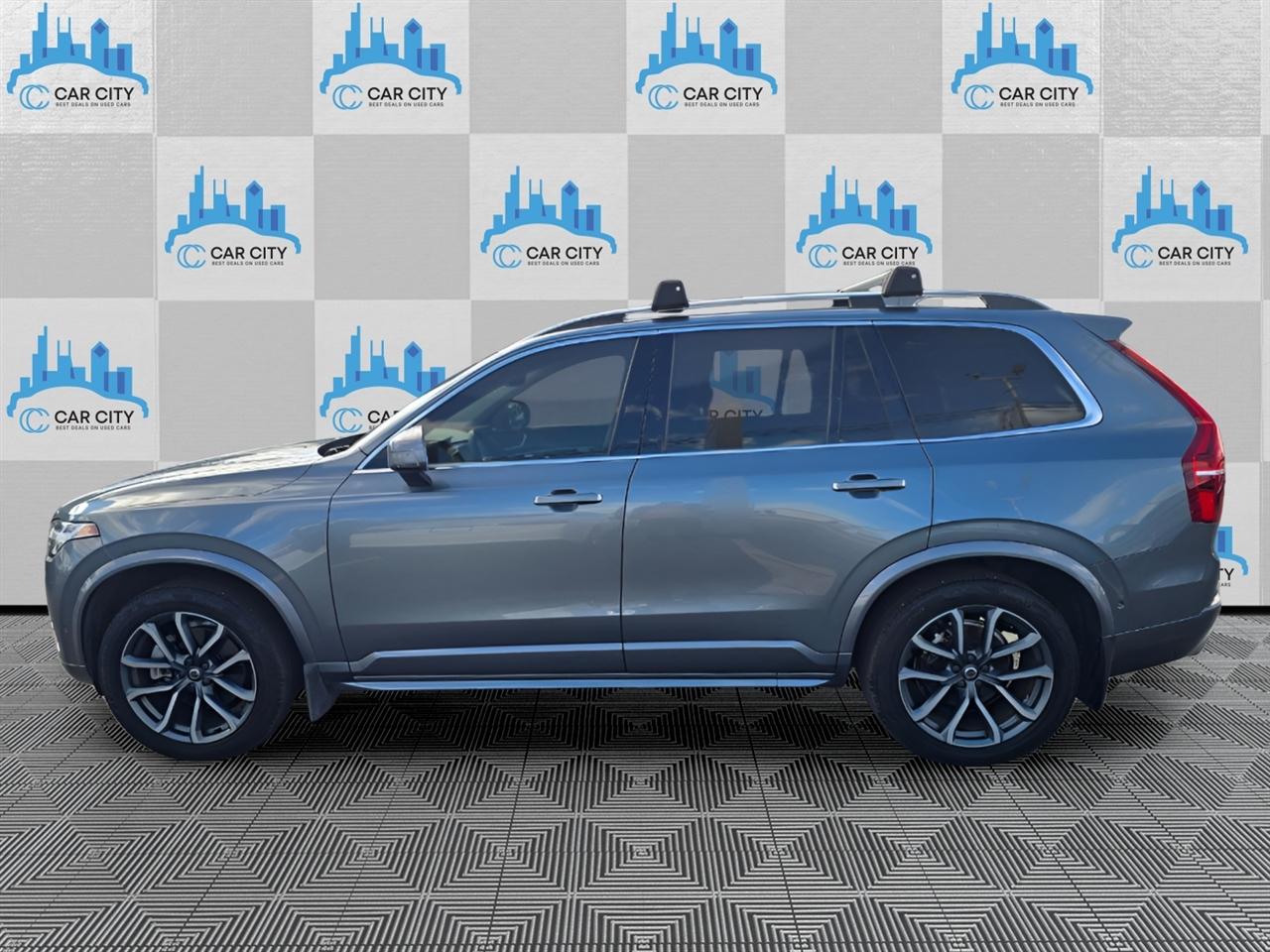 Volvo XC90 T6 Momentum AWD 2019