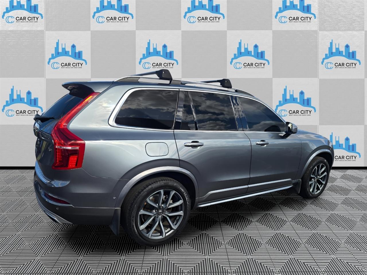 Volvo XC90 T6 Momentum AWD 2019