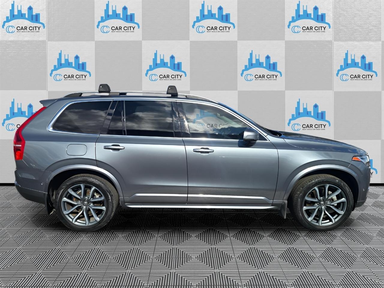 Volvo XC90 T6 Momentum AWD 2019