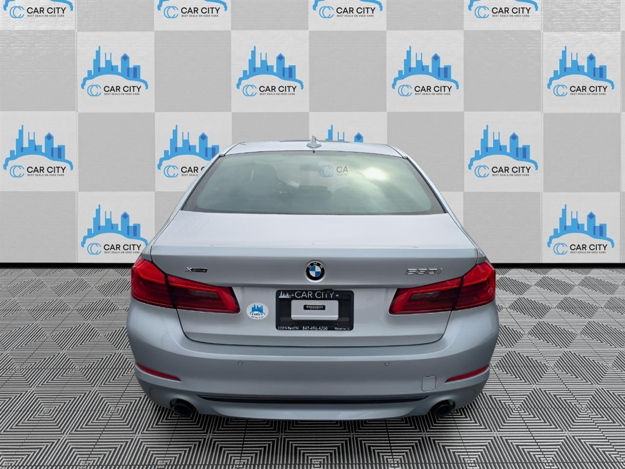 BMW 5-Series 530i xDrive 2018