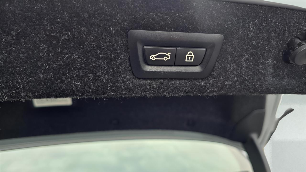 BMW 5-Series 530i xDrive 2018