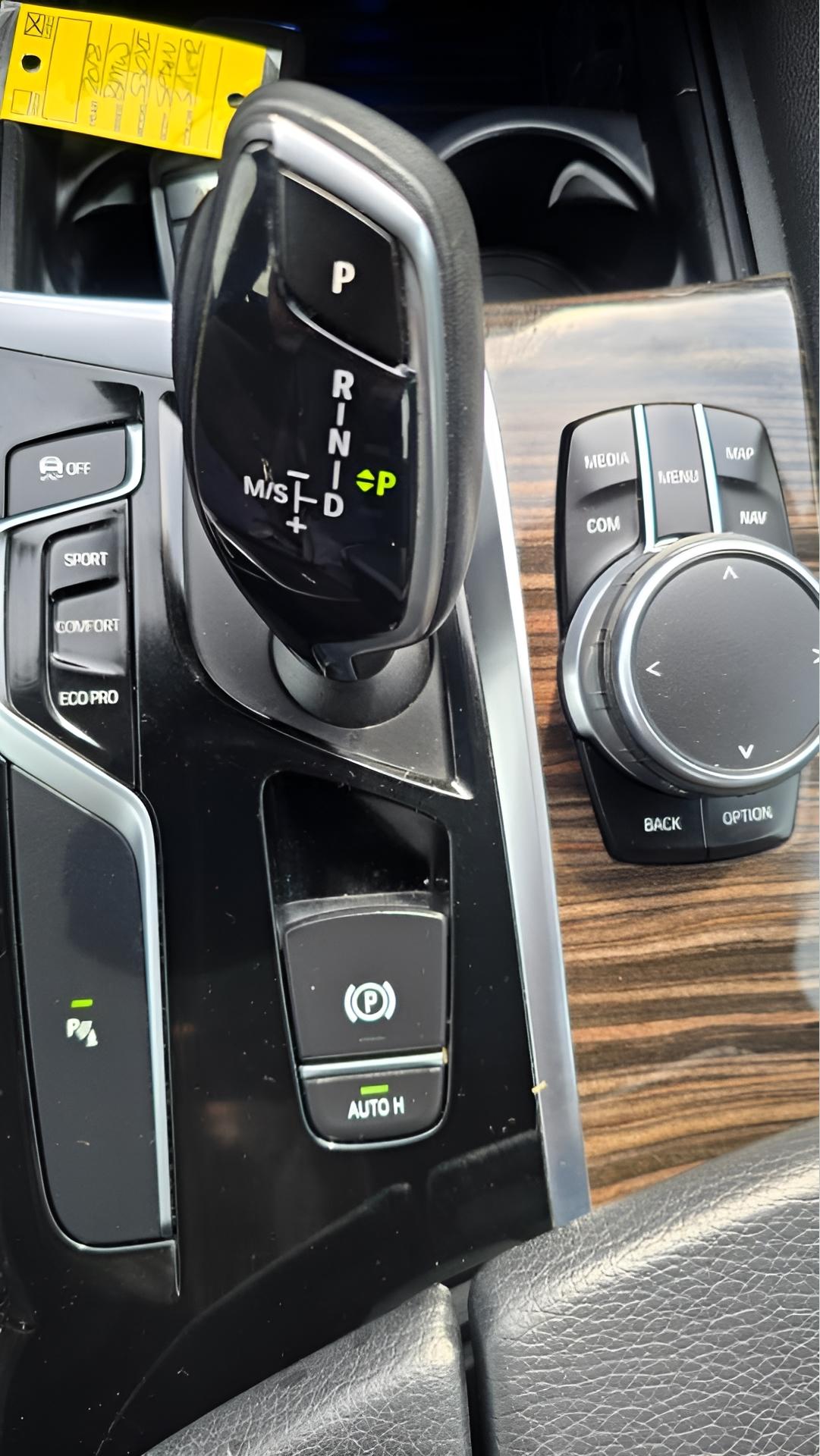 BMW 5-Series 530i xDrive 2018