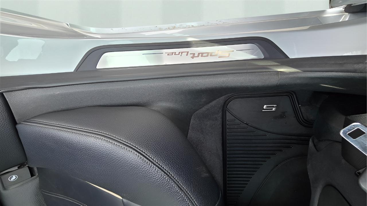 BMW 5-Series 530i xDrive 2018