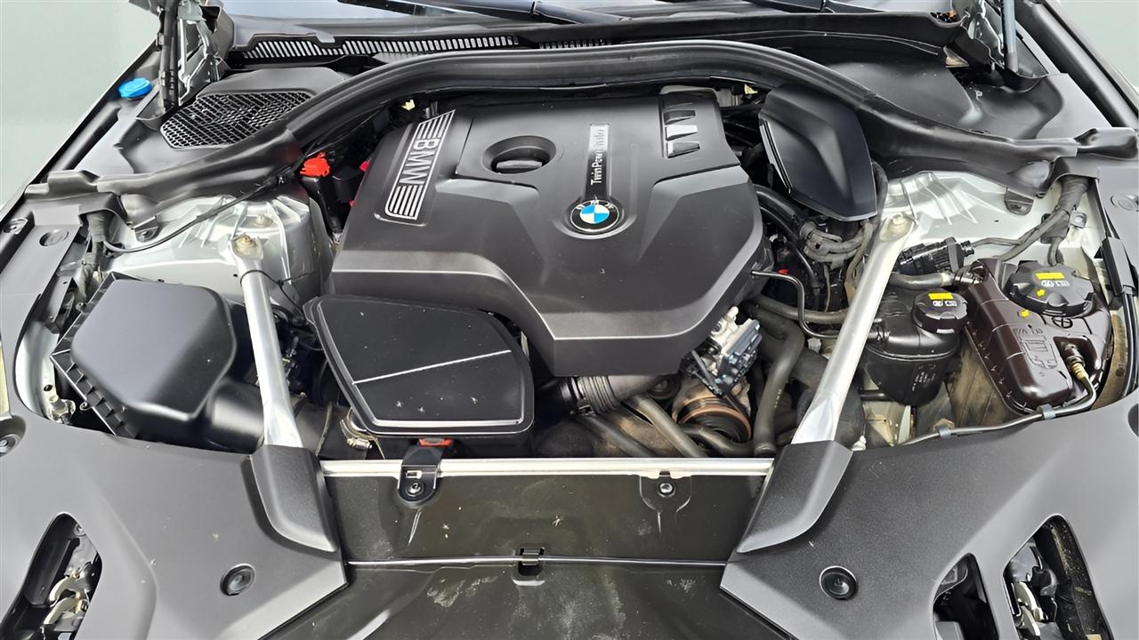 BMW 5-Series 530i xDrive 2018