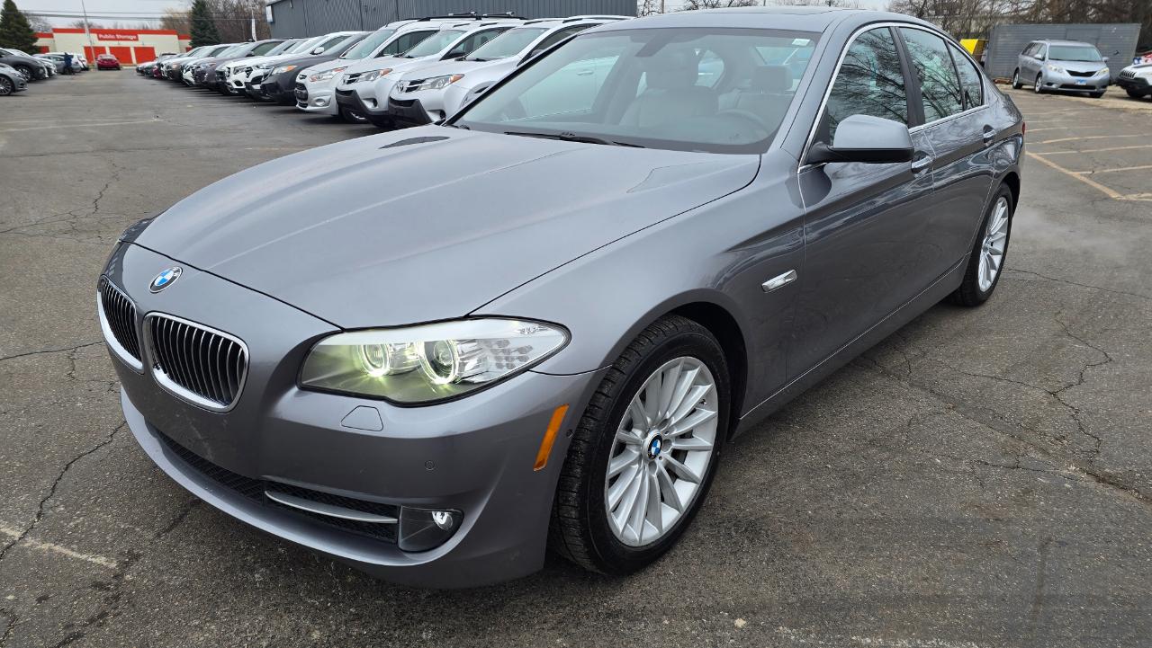 BMW 5-Series 535i xDrive 2013