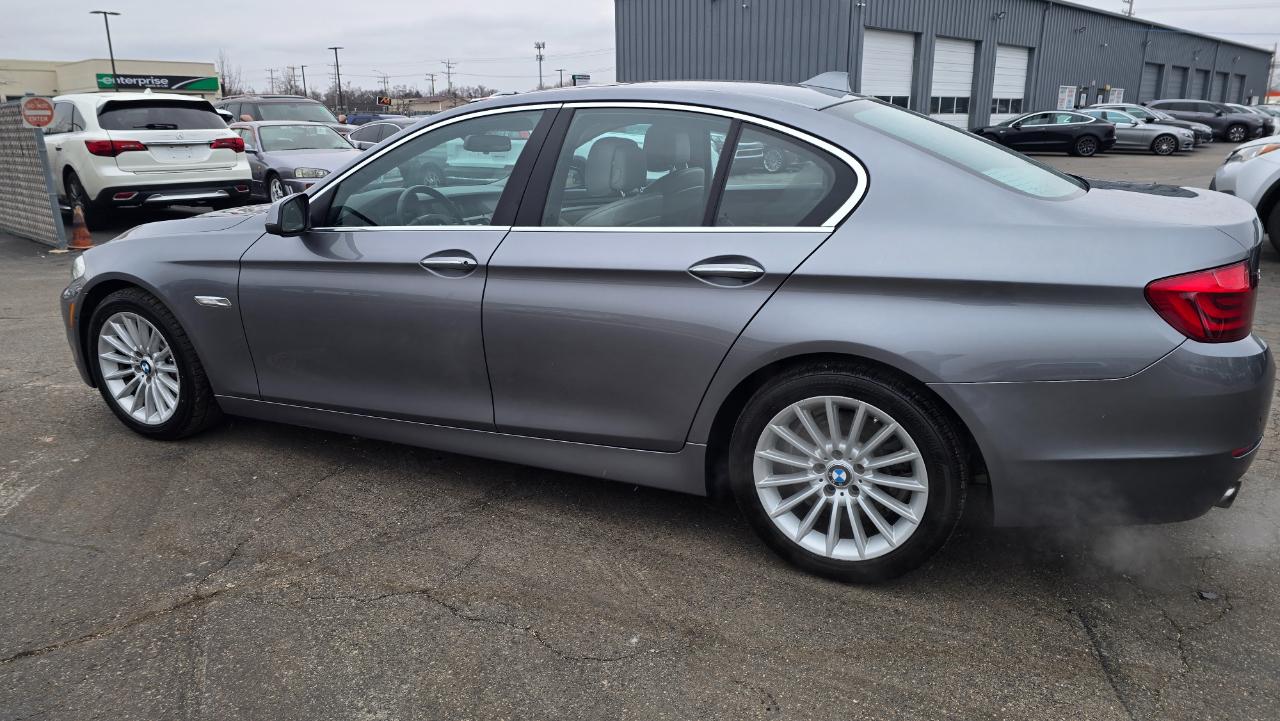 BMW 5-Series 535i xDrive 2013