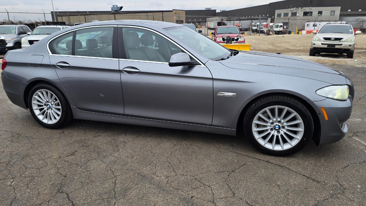 BMW 5-Series 535i xDrive 2013