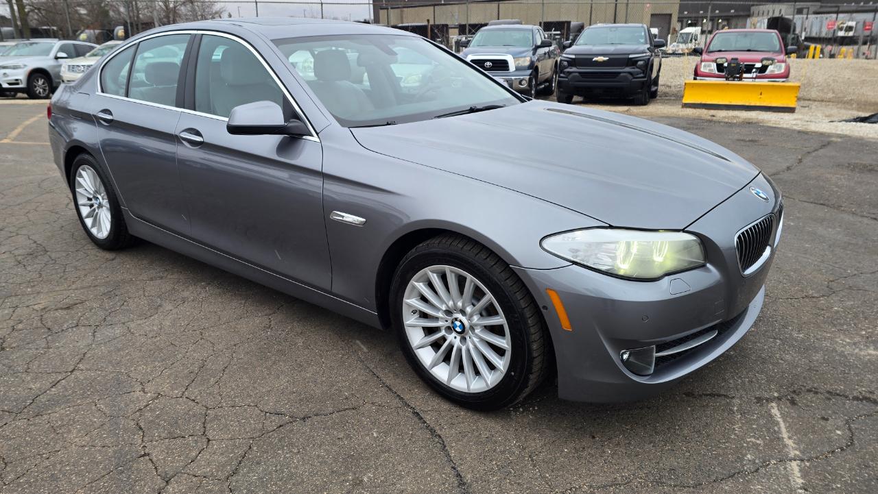 BMW 5-Series 535i xDrive 2013
