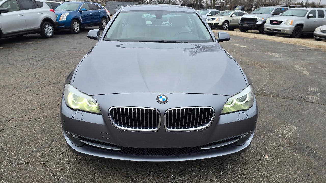 BMW 5-Series 535i xDrive 2013