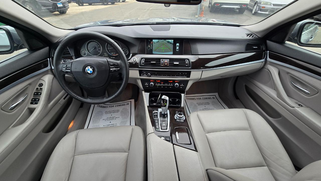 BMW 5-Series 535i xDrive 2013