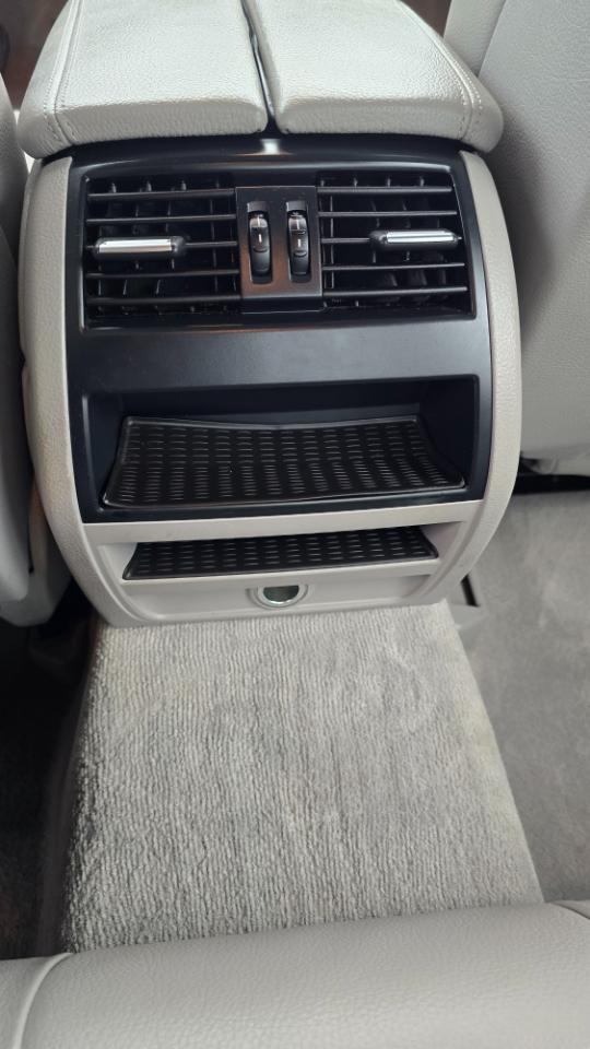 BMW 5-Series 535i xDrive 2013