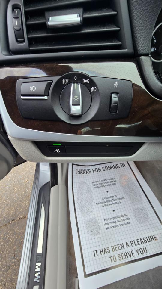 BMW 5-Series 535i xDrive 2013