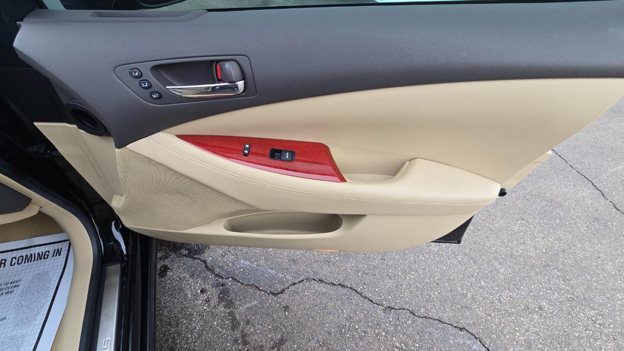 Lexus ES 350 Sedan 2009