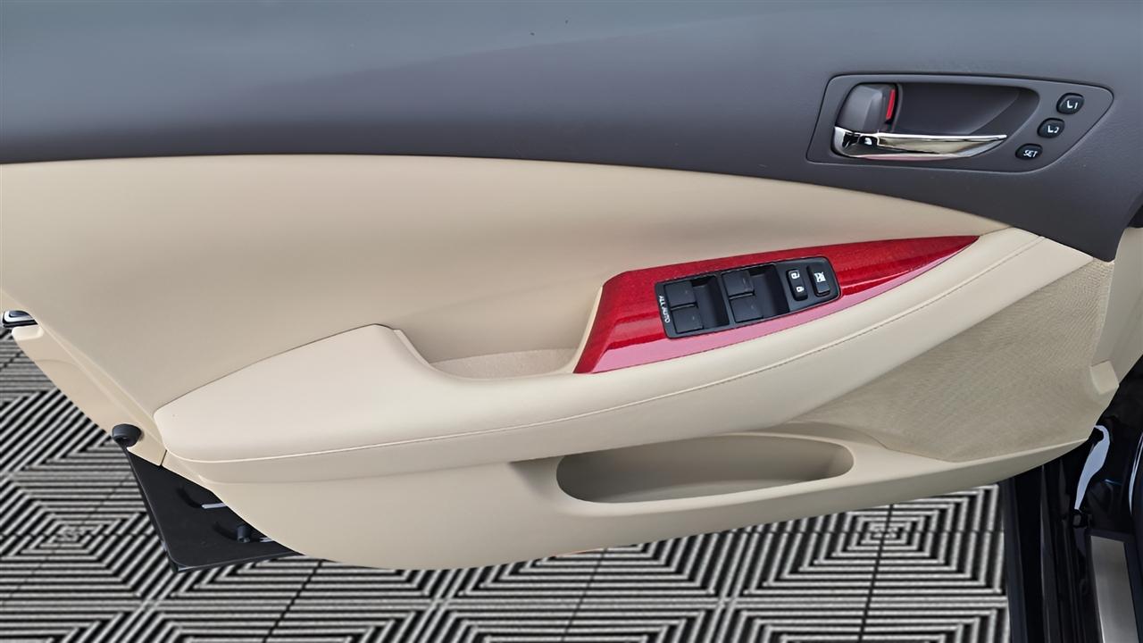 Lexus ES 350 Sedan 2009