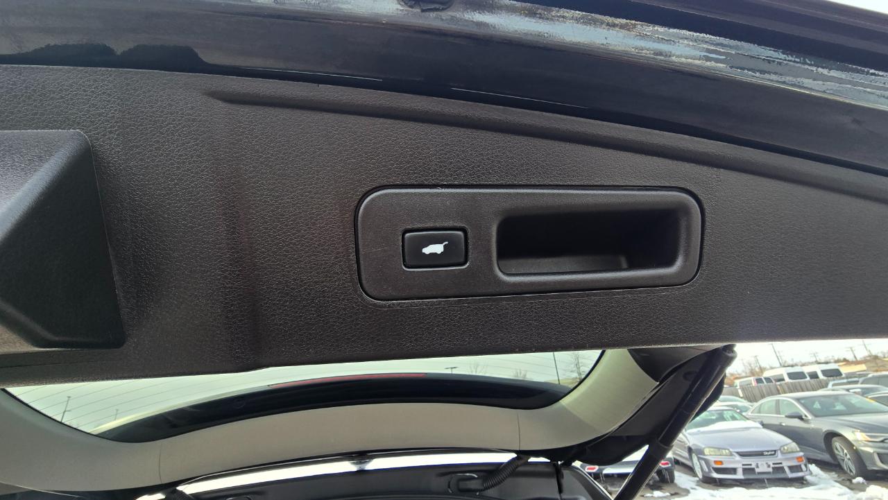 Acura MDX SH-AWD 9-Spd AT w/Tech Package 2018