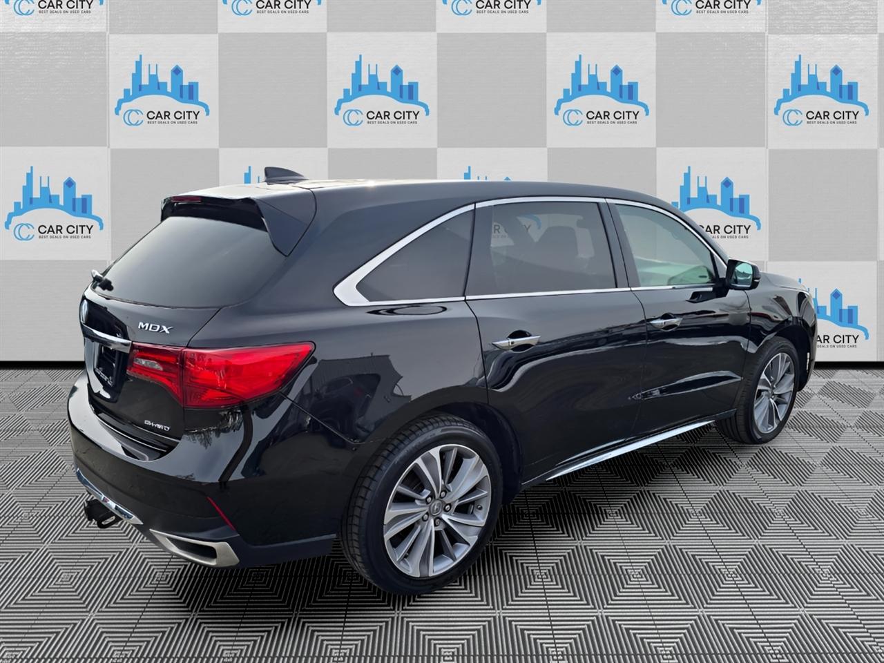 Acura MDX SH-AWD 9-Spd AT w/Tech Package 2018