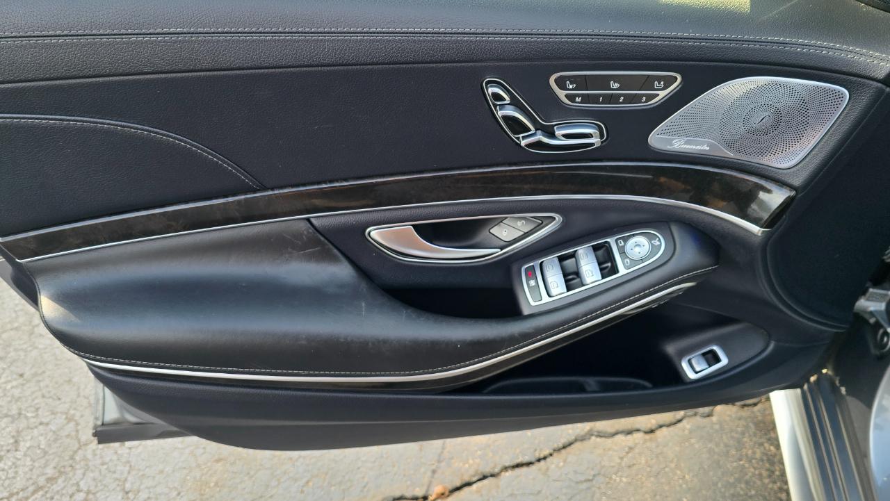 Mercedes-Benz S-Class S550 4MATIC 2015