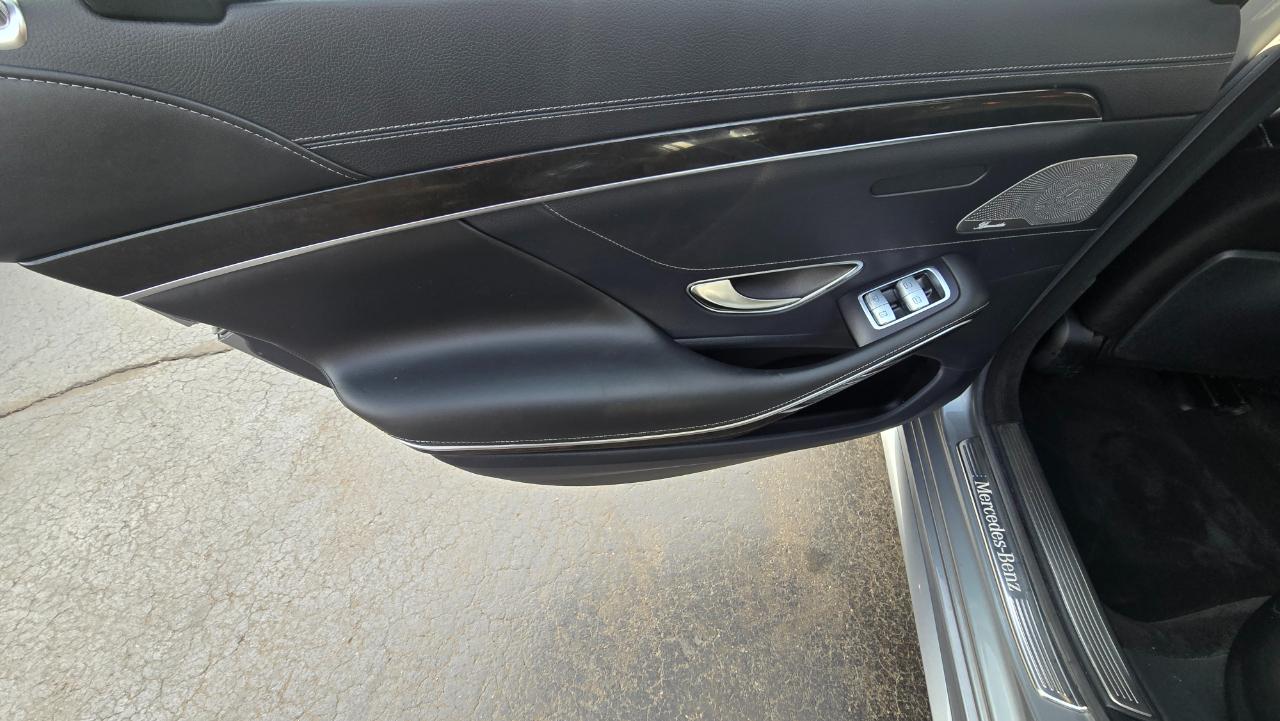 Mercedes-Benz S-Class S550 4MATIC 2015