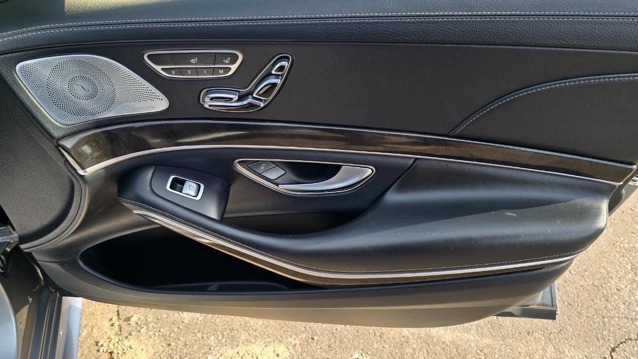 Mercedes-Benz S-Class S550 4MATIC 2015