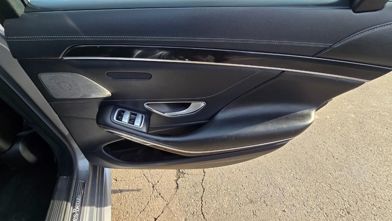 Mercedes-Benz S-Class S550 4MATIC 2015